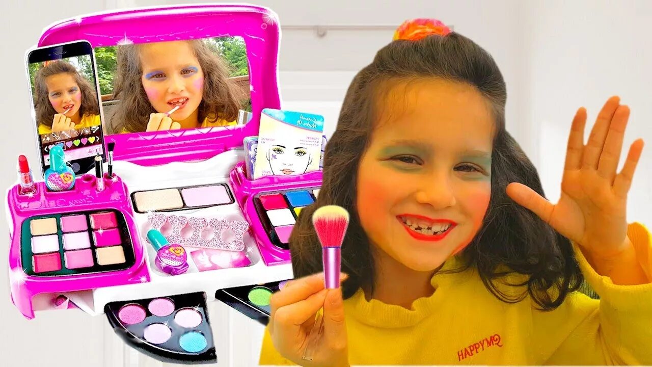 Красивый макияж из детской косметики Alice is learning how to use makeup for childrens Make up Pretend Play - YouTube