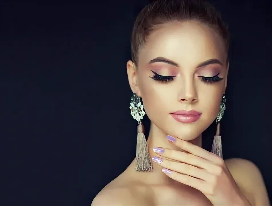 Красивый макияж картинки Pearl Model Зображення - огляд 46,368 Стокові фото, векторні зображення й відео 