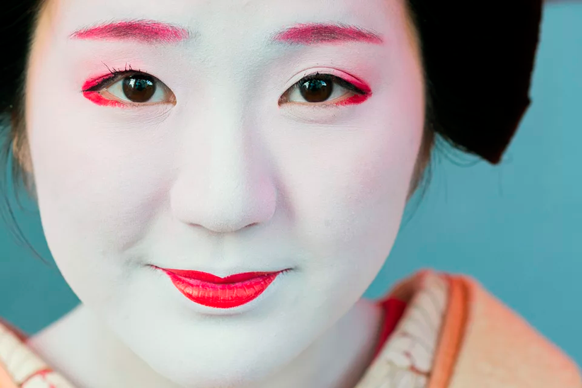 Красивый макияж китаянок Японский макияж- нюансы нанесения make- up, как у японок