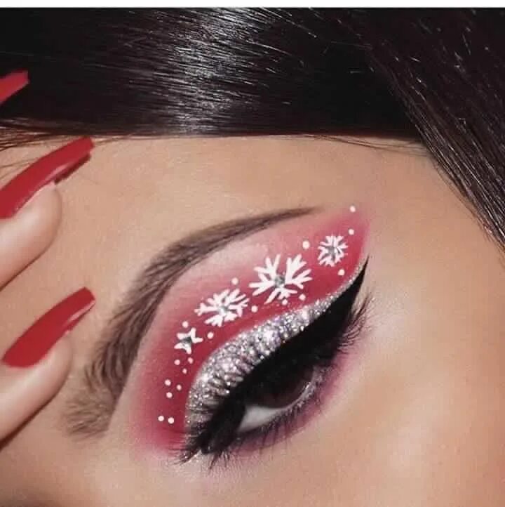 Красивый макияж новый год Pin by Haley Ross on Haley good stuff Christmas makeup look, Holiday makeup look