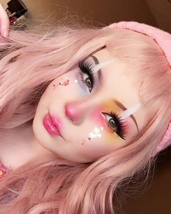 Красивый макияж няшки Pin de Jѧяıṡ Oʟıṿєıяѧ en Corean Styles Maquillaje de ojos gótico, Peinados, Maqu