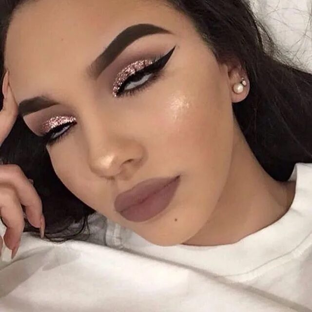 Красивый макияж песня dm for paid features (@darlynplease) * Instagram photos and videos Maquillage re