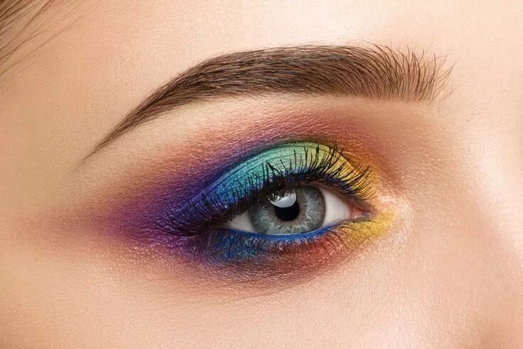 Красивый макияж радужный make-rainbow-make-up-yourself-tips-and-colorful-ideas-for-the-carnival-auge/ rev