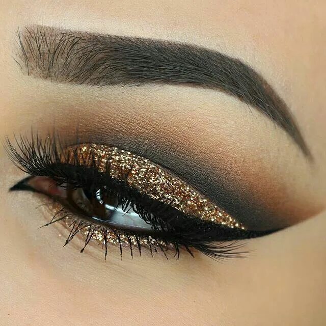 Красивый макияж со стрелками фото #makeup #makeupartist #cosmetics #beauty #макияж #косметика #визажист #lipstick 