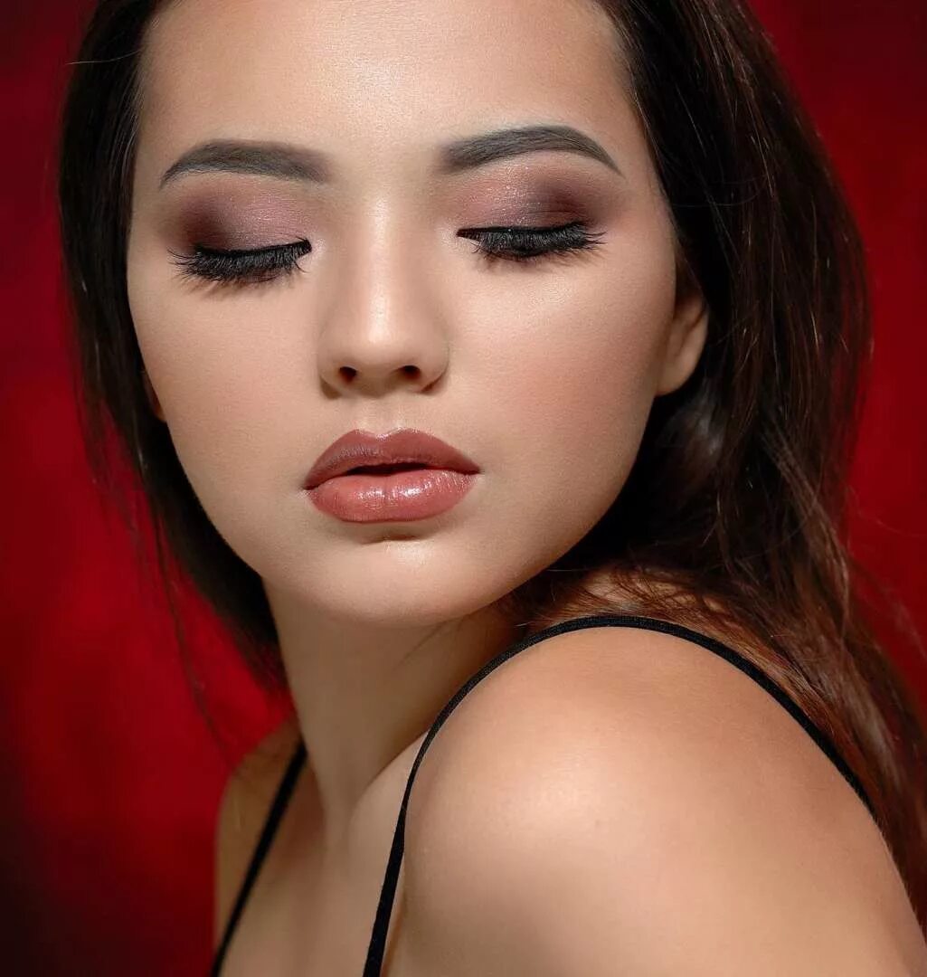 Красивый макияж в школу Фотографии Школа макияжа MakeuProf - Алматы, улица Сатпаева, 30 - галерея - Курс