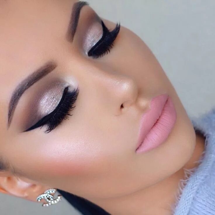 Красивый макияж во сне Instagram photo by GLAMREZY ♊ * Jan 16, 2016 at 6:42am UTC Maquillaje de ojos ah