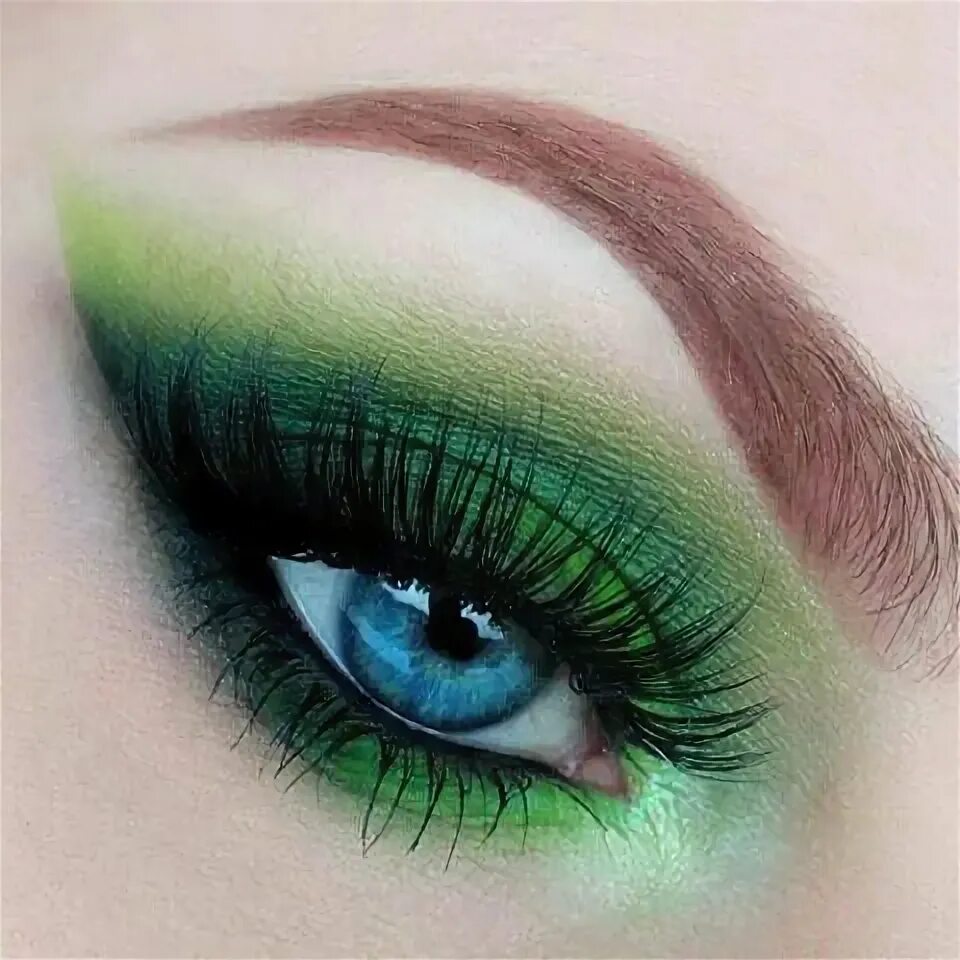 Красивый макияж зеленых глаз фото Emerald eyes #eye #eyes #makeup #bright #bold Green makeup, Halloween eye makeup