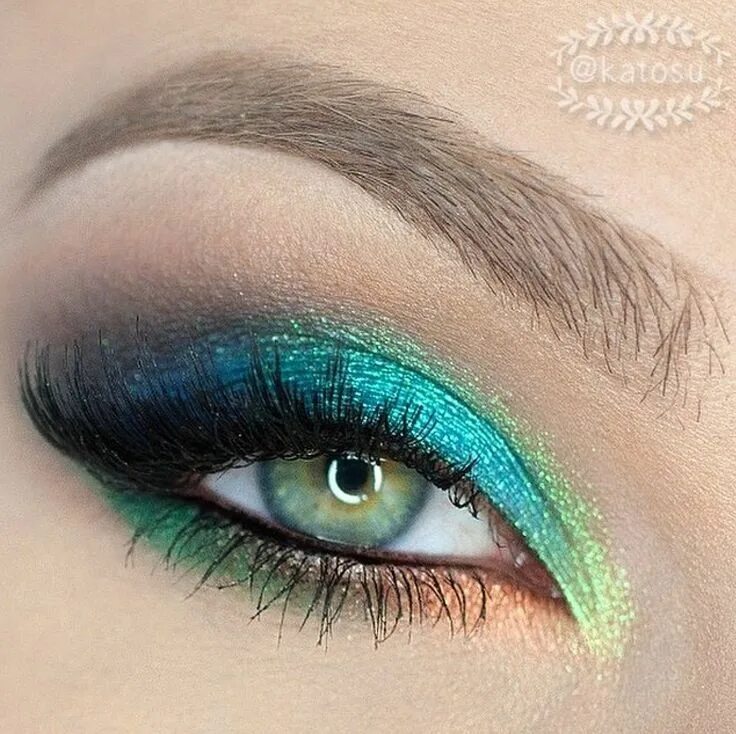 Красивый макияж зеленых глаз фото Pin by Avery Calvert on Health in 2020 (With images) Makeup for green eyes, Smok