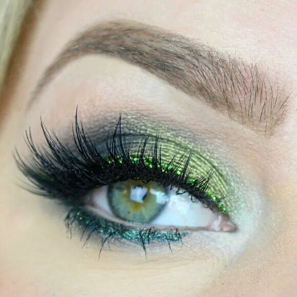 Красивый макияж зеленых глаз фото Pin on Eye makeup goals
