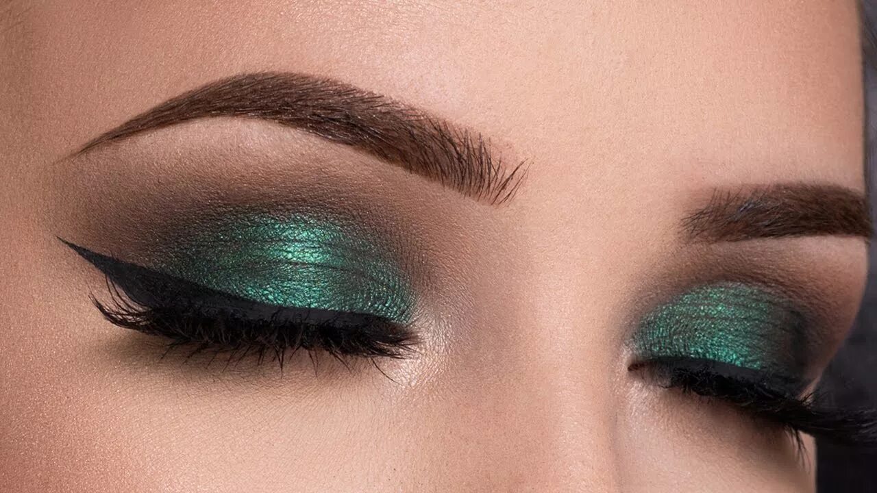 Красивый макияж зелеными тенями Metallic Green Smokey Eyes Makeup Tutorial - YouTube