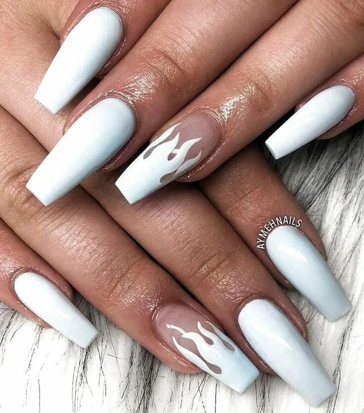 Красивый маникюр 2024 балерина White Flame Nails Acrylic nails coffin short, Red acrylic nails, Best acrylic na