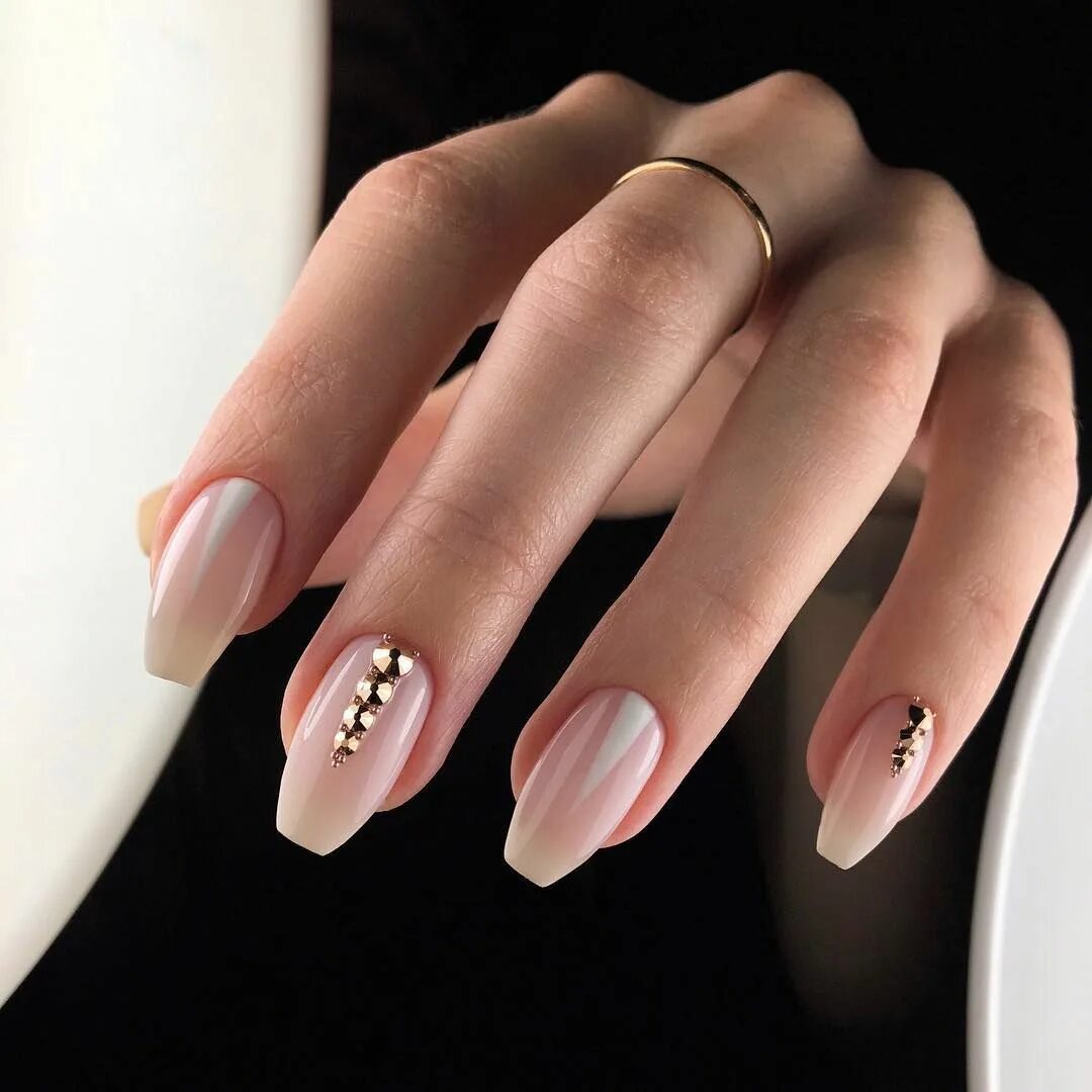 Красивый маникюр 2024 балерина coffin shaped nails designs short in 2019 Coffin nails, Ballerina nails shape, C
