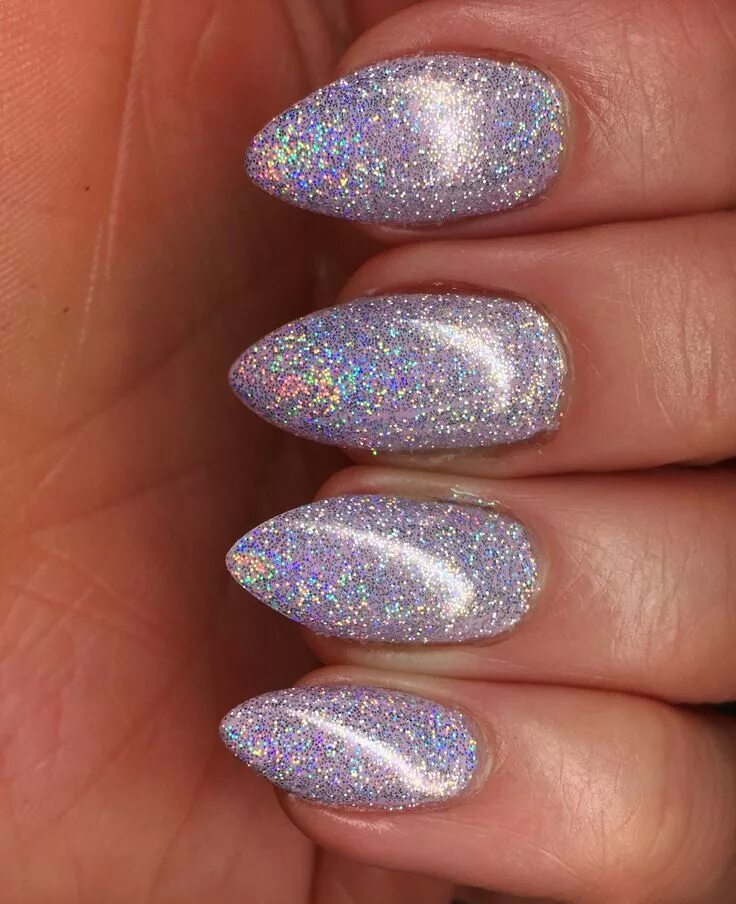 Красивый маникюр 2024 блестящий #CNDShellac #Lecente #Cakepop #Spark #Jensnails #holidayready #wintersun #wownai