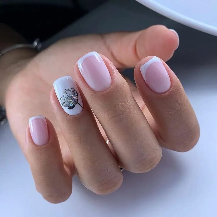 Красивый маникюр 2024 короткие Pin by Olga Lucia Mesa Sanchez on semi Color for nails, Yellow nails, Gel nails