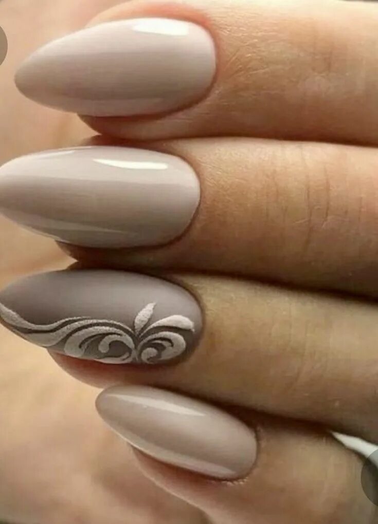 Красивый маникюр 2024 миндаль бежевый Пин от пользователя Anita Kis на доске Gel nails в 2022 г Красивые ногти, Стильн