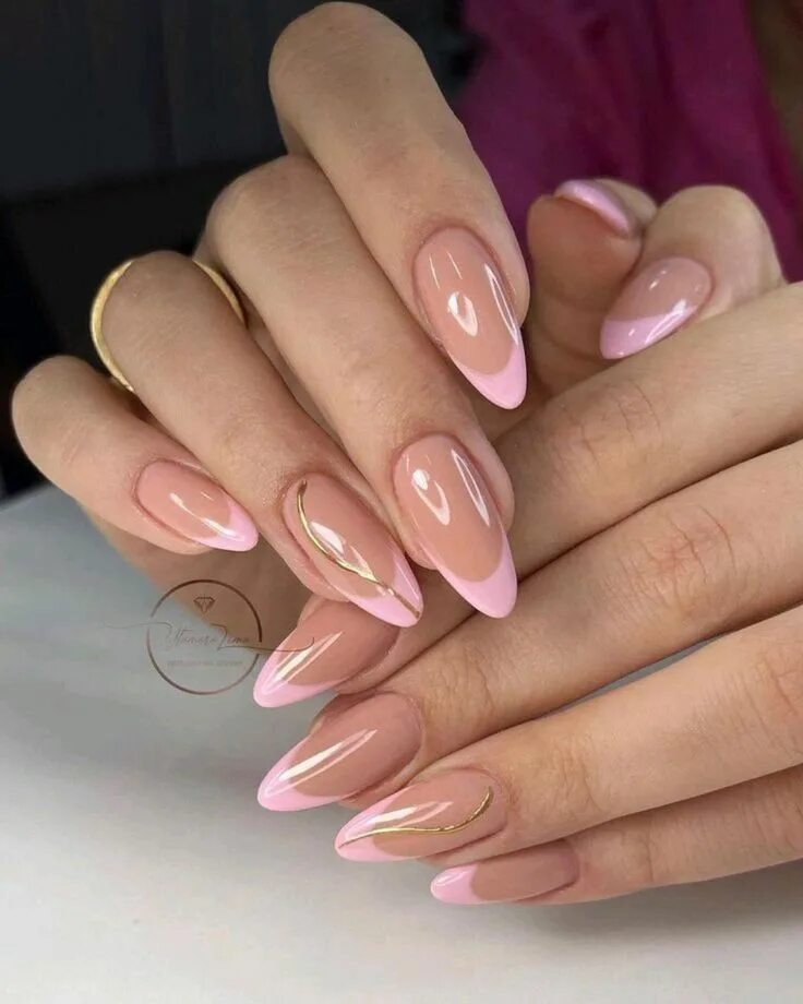 Красивый маникюр 2024 миндаль с рисунком френч Pin by Emma on / babyonlinedress.de/ Gel nails, Stylish nails, Nail colors