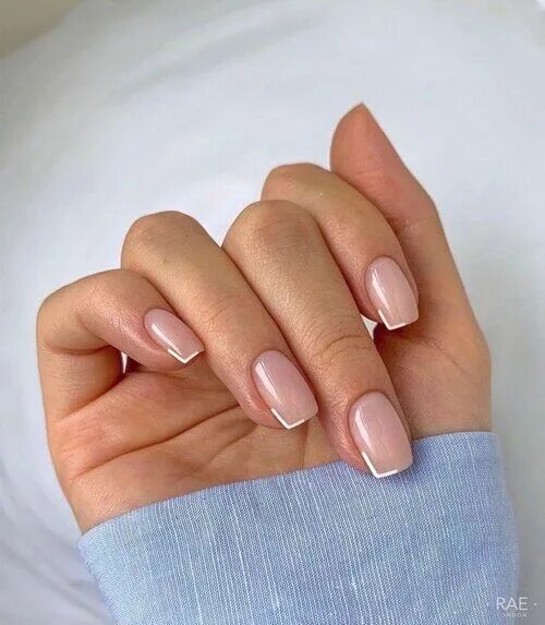 Красивый маникюр 2024 мягкий квадрат 25 Nail Art Designs for Spring That Aren't Tacky - Anna Elizabeth Subtle nails, 