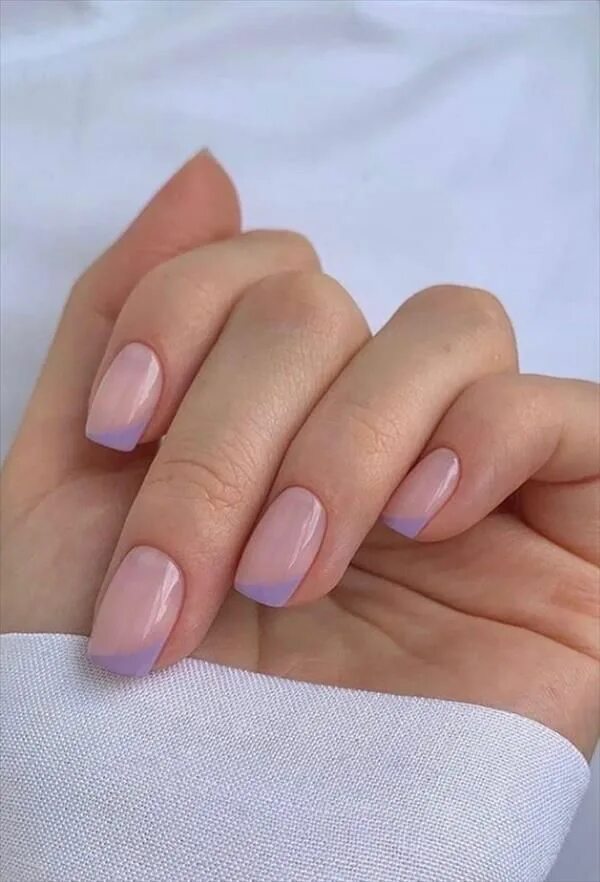 Красивый маникюр 2024 мягкий квадрат paid link) Popular types of artificial nails include acrylic and gel nails. Both
