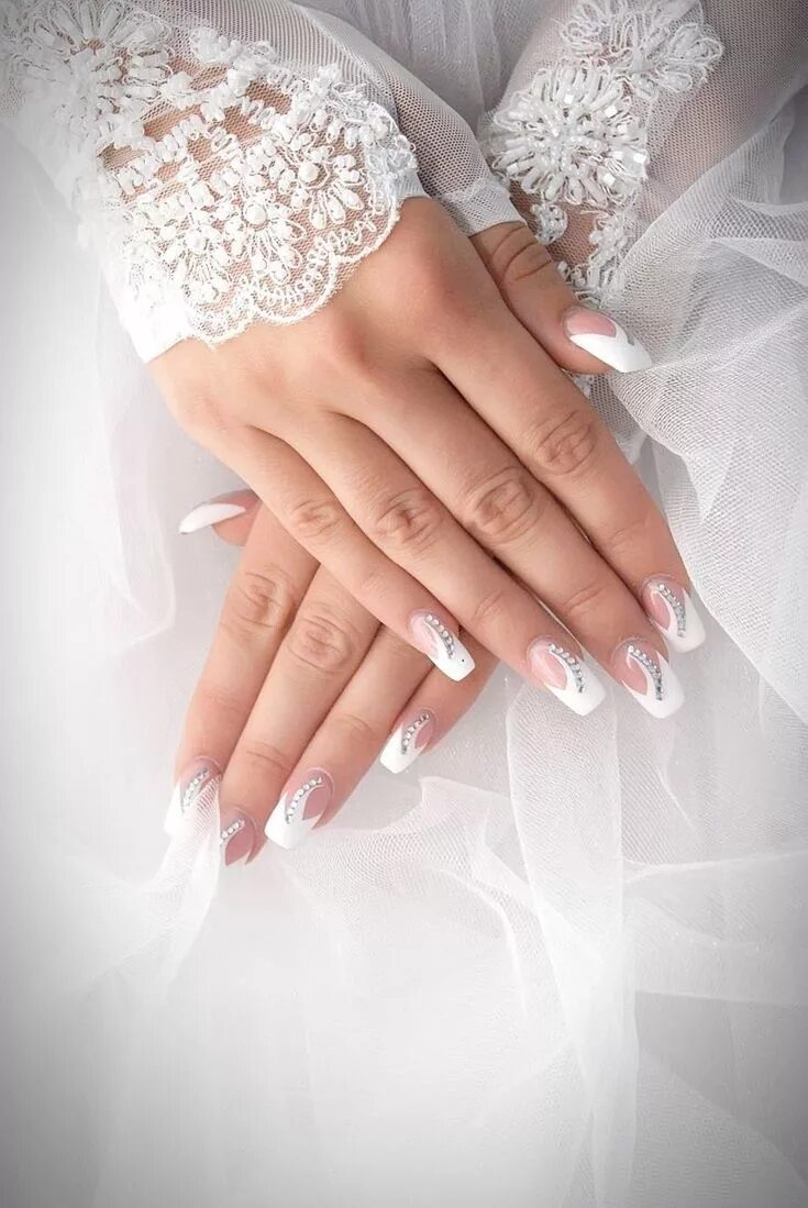 Красивый маникюр 2024 на свадьбу Свадебный маникюр айвори Ongles pour mariage, Ongles de mariée, Nail art mariage
