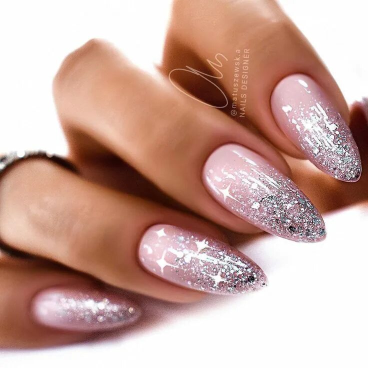 Красивый маникюр 2024г новинки Pin by magda van oorschot on Nageltjes Manicure, Elegant nails, Trendy nails
