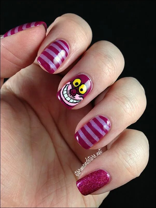 Красивый маникюр алиса Stormandstars.net: Alice In Wonderland - The Cheshire Cat Cat nails, Disney nail