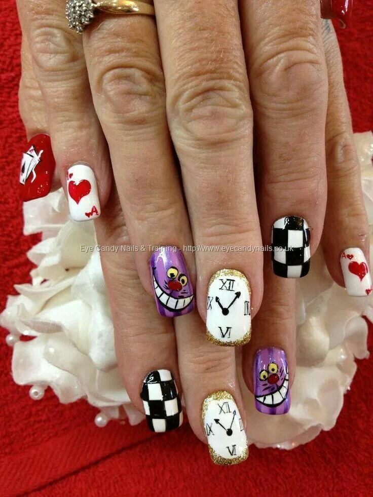 Красивый маникюр алиса Pin by Frederica Cofield on Personal Beauty Nail art disney, Alice in wonderland
