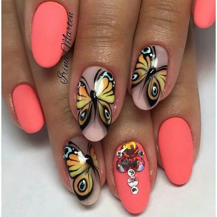 Красивый маникюр бабочки Pin de Elizabete Fernandes en NAIL ART Uñas con mariposas, Uñas hermosas, Manicu