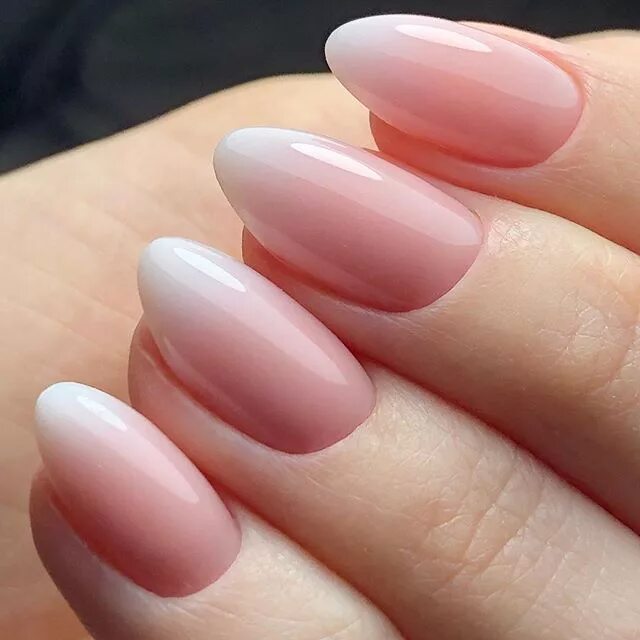 Красивый маникюр базой #nailbest05 от @nailbest_spb #маникюр #педикюр #френч #russianmanicure #manicure