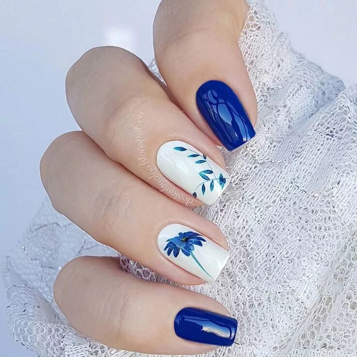 Красивый маникюр бело синий #маникюр #nailart #гельлак #слайдер #чернаяпантера #bpw #красивыйманикюр #ногти 