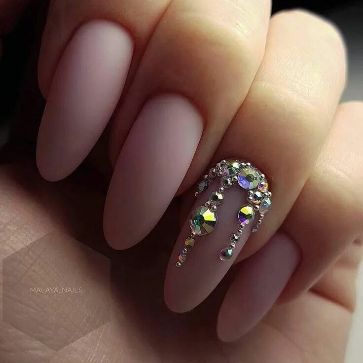 Красивый маникюр без страз Pin on Маникюр Bling nails, Rhinestone nails, Bling acrylic nails