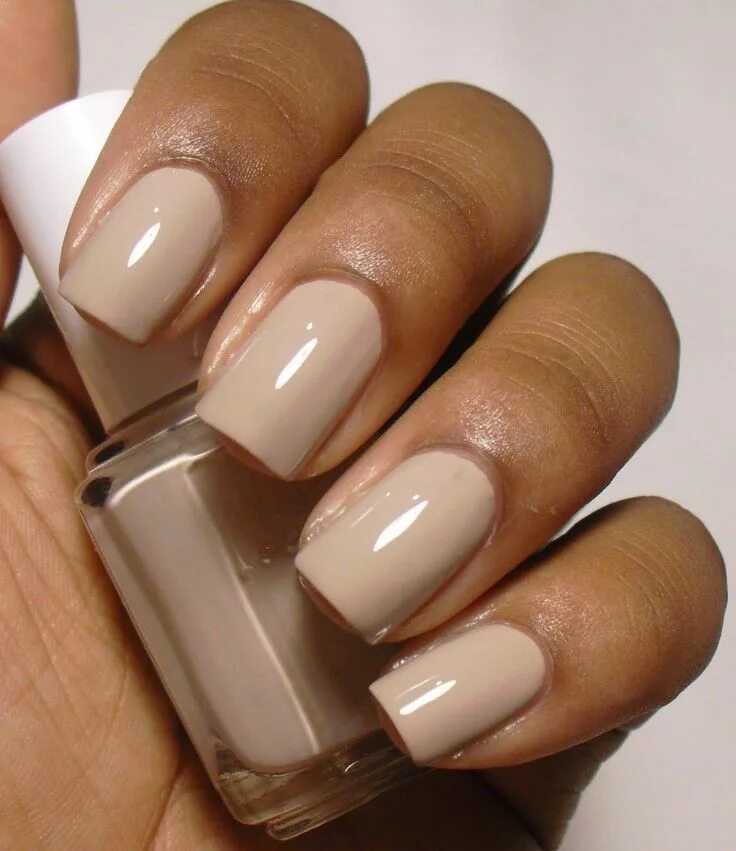 Красивый маникюр бежевые тона Addicted to Polish: Essie Sand Tropez #neutralnail Nail colors, Nude nails, Nude