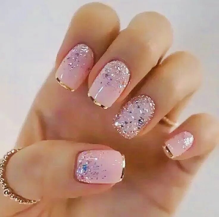 Красивый маникюр блестки фото Pin by Elisheva's Secrets on #Nails #Ongles #Uñas #Unhas #Nail Design #Nail Art 
