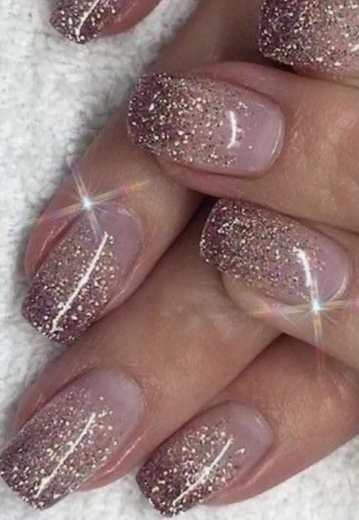 Красивый маникюр блестки фото Pin on Hair & Makeup & Nails Ombre nails glitter, Chunky glitter nails, Glitter 