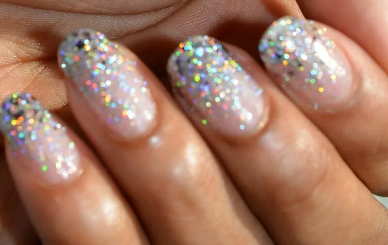 Красивый маникюр блестки фото Beauty Aspects: Glitter Ombre Nail DIY Nail designs diy ombre, Ombre nails glitt