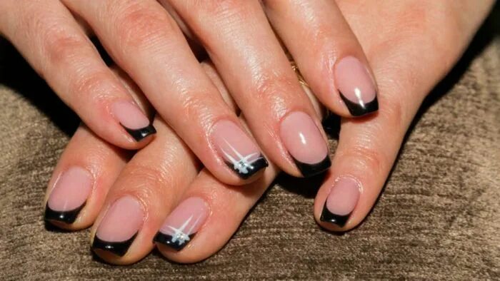 Красивый маникюр черный френч ▷ 1001 + ideas sobre uñas francesas decoradas 2018 Como pintarse las uñas, Uñas 