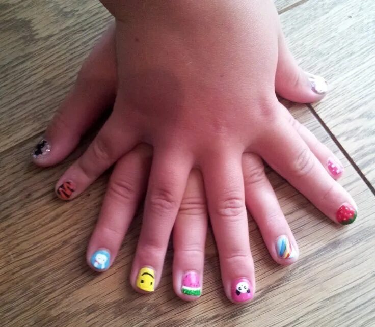 Красивый маникюр девочке 10 лет Kids Nail Art; Some cute design ideas for Kids Nail Art......♥ Nail art for girl
