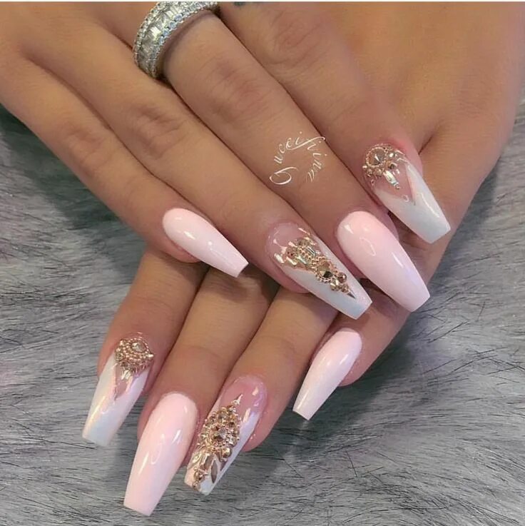 Красивый маникюр длинные ногти френч Épinglé par Kat Staxx sur Nail'd It! Vernis à ongles, Jolis ongles, Idee ongles