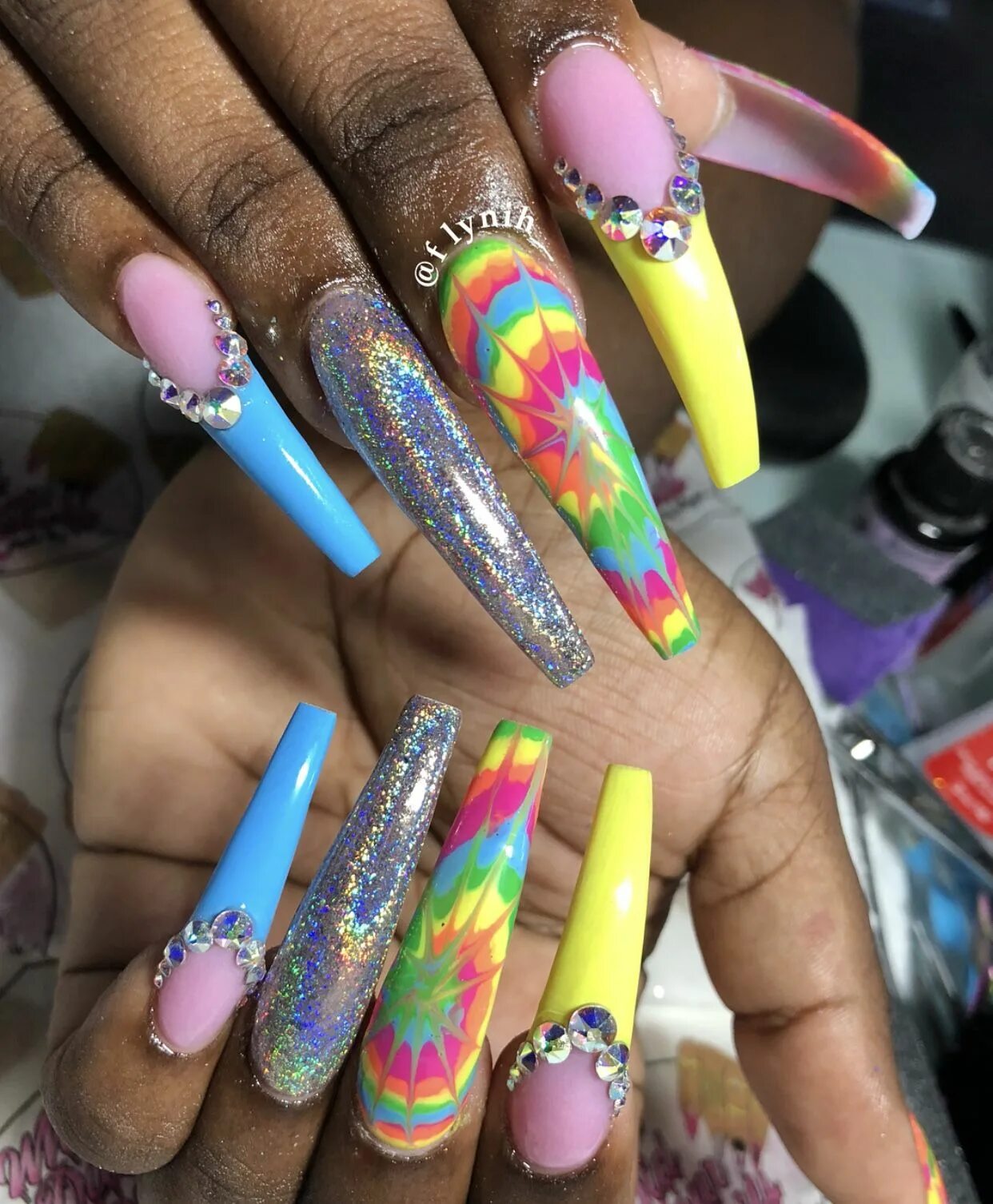 Красивый маникюр длинный яркий Pin on Nail Designsss Bling nails, Rainbow nails, Nails