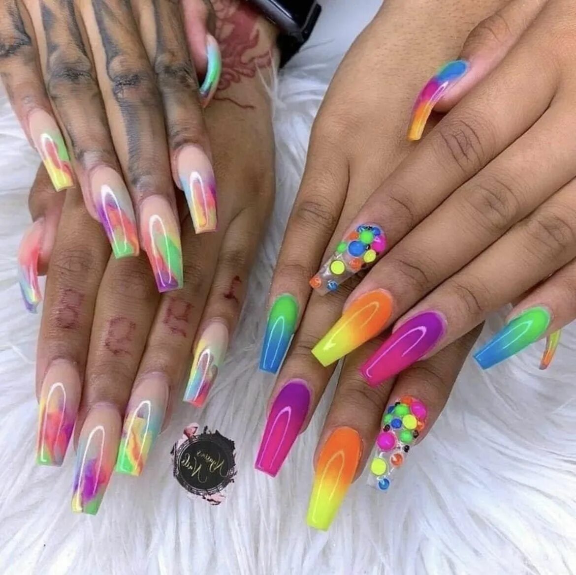 Красивый маникюр длинный яркий Pin on Whimsical nails How to do nails, Swag nails, Nails magazine