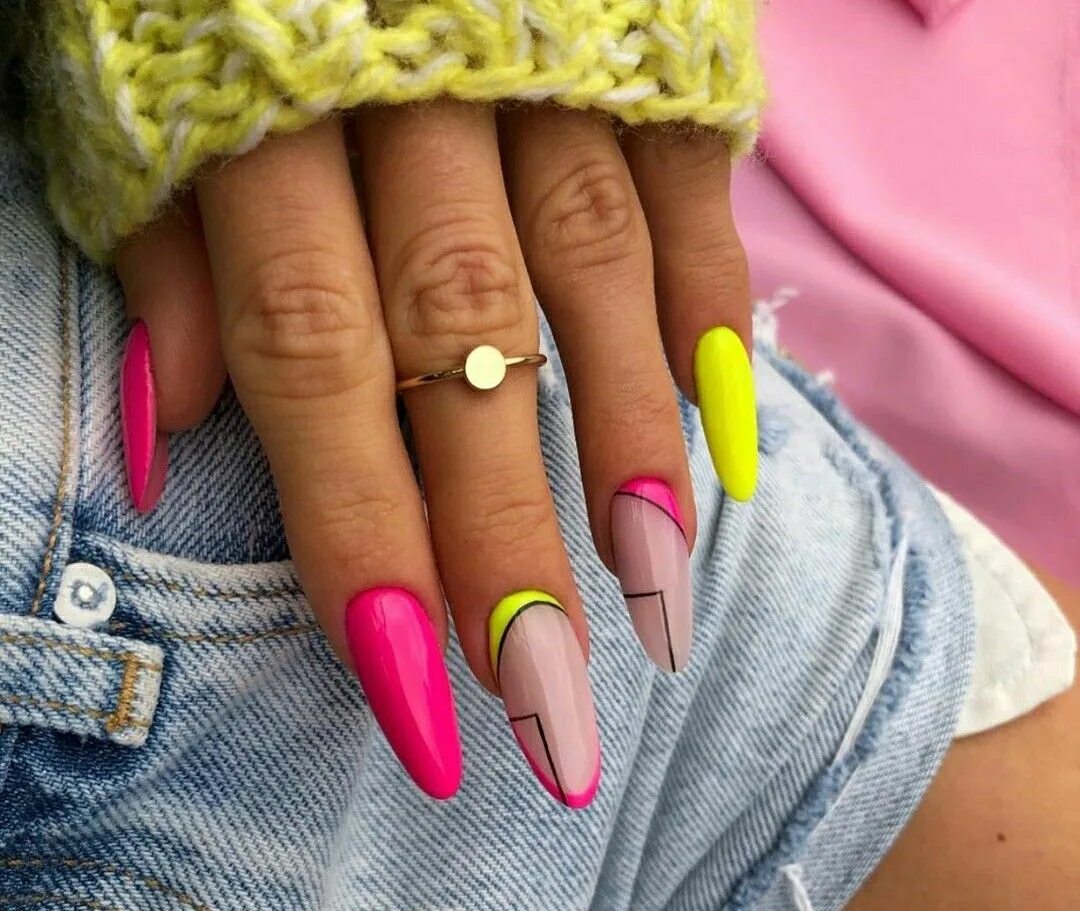 Красивый маникюр длинный яркий Uñas fluorescente Cute nails, Stylish nails, Pretty nails