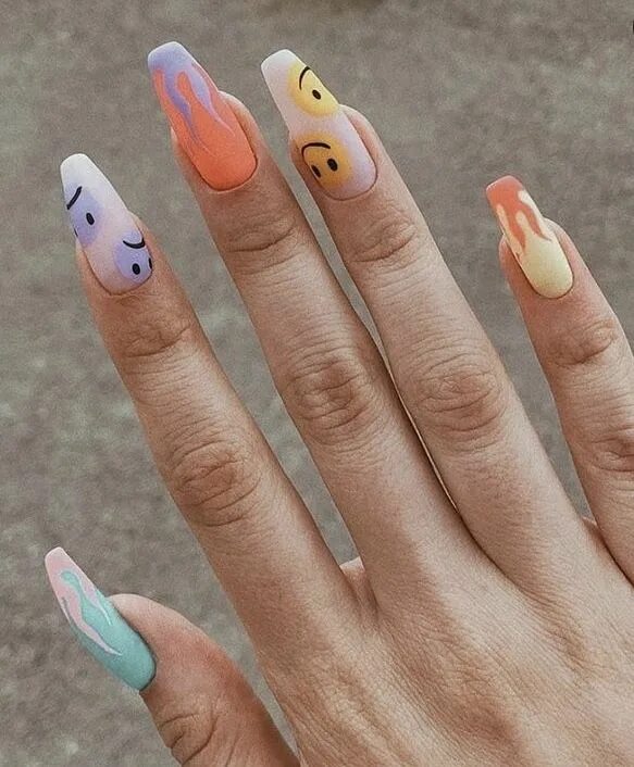 Красивый маникюр длинный яркий Pin de Kss en Маникюр Manicura de uñas, Uñas cortas de acrílico, Uñas postizas d