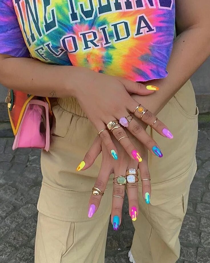 Красивый маникюр длинный яркий Pin by Caine&Jada on Vos mentions J'aime sur Pinterest Pretty acrylic nails, Dre