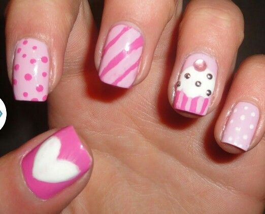 Красивый маникюр для 10 лет Pink polish! Super girly! Sprinkles are rhinestones!! Pink nail designs, Kids na