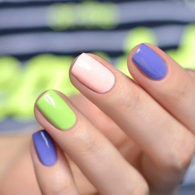 Красивый маникюр двумя цветами 637 Likes, 14 Comments - Elena Turkina (@e_turkina) on Instagram: "Решила поспам