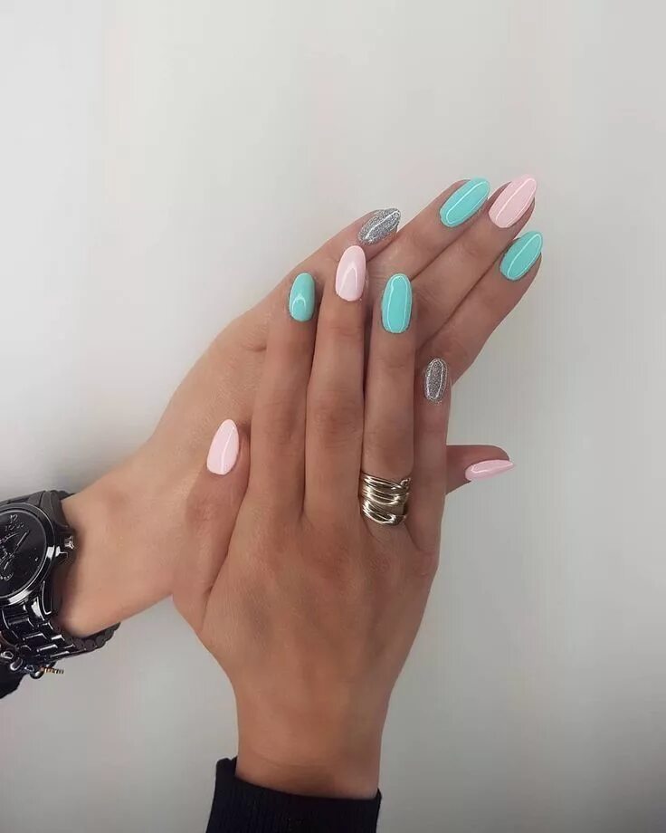 Красивый маникюр двумя цветами Pin on Nails !! in 2024 Nail colors, Mint nails, Gel nails