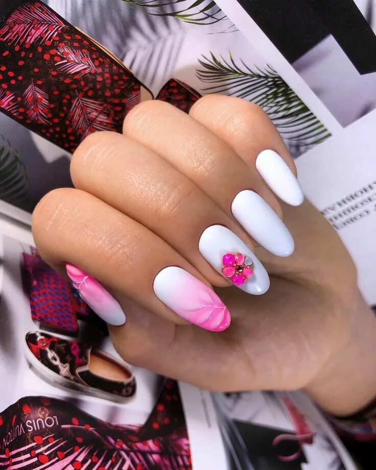 Красивый маникюр этого года Pin by каримова мадина on Идеи для ногтей Manicure, Pink nail designs, Nail desi