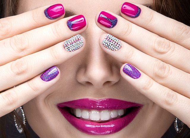 Красивый маникюр фото Чәч кистерергә ярый, ә маникюр - юк!