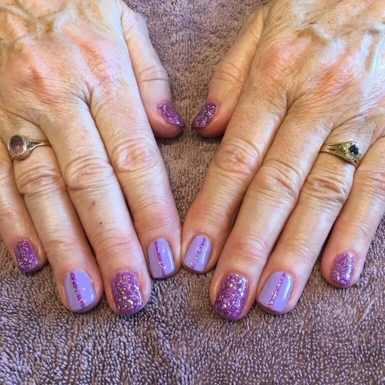 Красивый маникюр фото 50 Самый подходящий маникюр для женщин от 50 до 60 лет, благодаря которому вы начне
