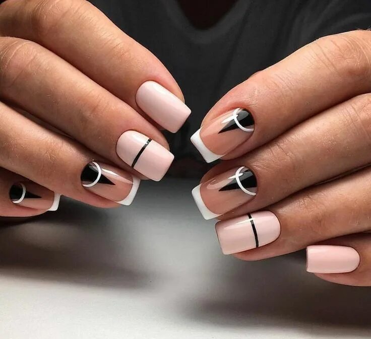 Красивый маникюр фото квадратные #Nail trends 2019 #Nail Inspiration #Nail_art #Claws #Nail_Inspiration Manicura 