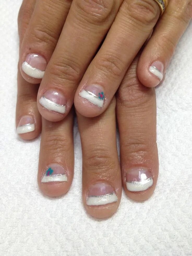 Красивый маникюр фото на коротких Pin on mis cosas in 2024 Short gel nails, Short nail designs, Really short nails